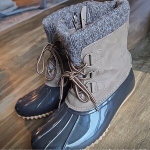☃️BNWOT!Sporto Lylia Women's Brown Duck Boot Size 8🥾🎿🥶❄️☃️